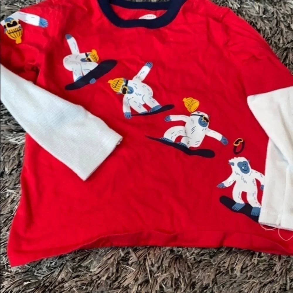 Boys old navy long sleeve shirt bundle 3T.